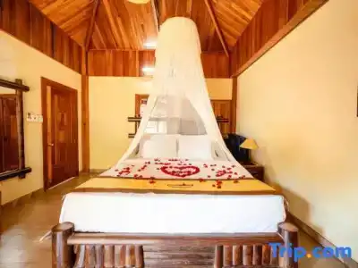Chez Carole Beach Resort - 113
