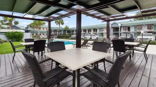 Best Western Central Inn - 34