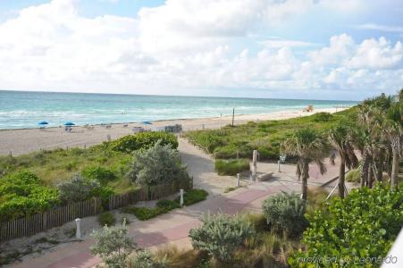 Crystal Beach Suites Oceanfront - 21