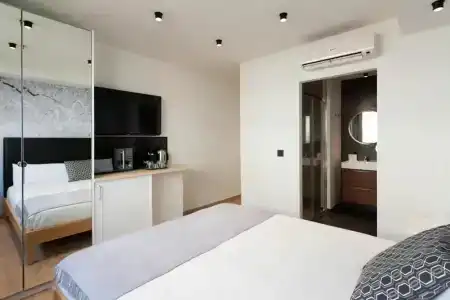 Welldone Sierpes Boutique - 38