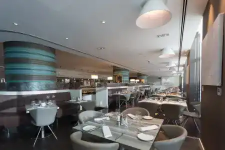 Premier Inn Abu Dhabi International Airport - 25