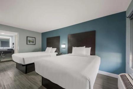 SureStay by Best Western San Antonio Riverwalk - 40