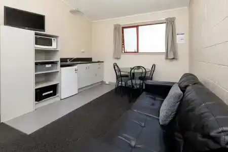 Nelson City Top 10 Holiday Park - 37