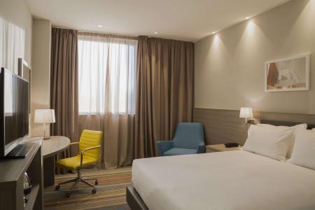 Hampton By Hilton Rome East - 2