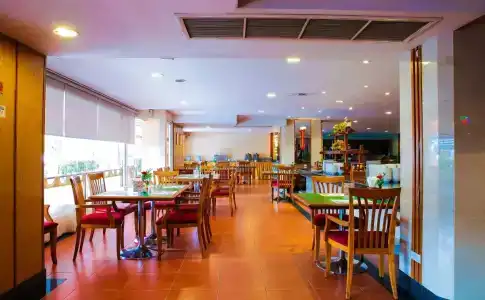 The Patra Rama 9 - 18