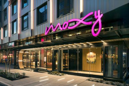 Moxy Seattle Downtown - 32