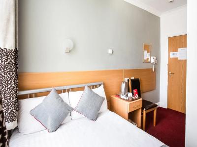 Oyo London Guest House - 21