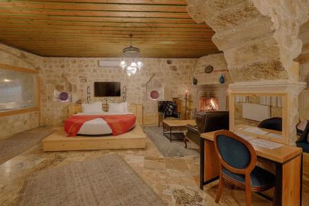 Taru Cave Suites - 111