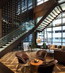 The Porter Portland, Curio Collection By Hilton - 1