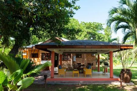 Villas des Alizes beachfront suites and garden villas - 67