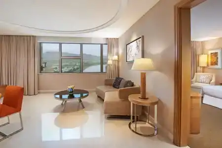 Four Points by Sheraton Shenzhen - 97