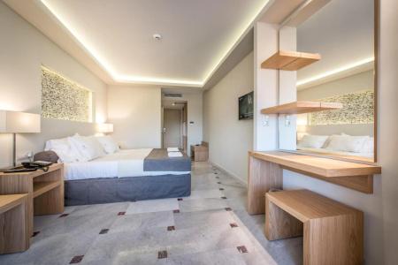Azure Resort & Spa - 18