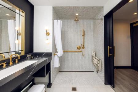 The Godfrey Hollywood - 102