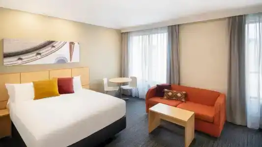Travelodge Martin Place - 51