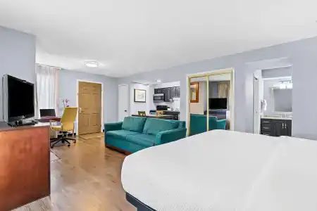 SureStay Studio by Best Western - 102