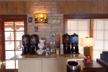 Comfort Suites At Sabino Canyon - 29