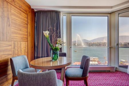 Fairmont Grand Geneva - 55