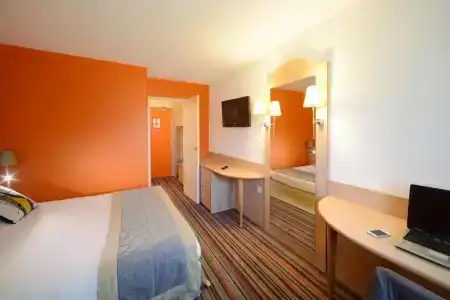 Mercure Lisieux - 65