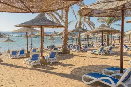 Tamra Beach Resort - 37