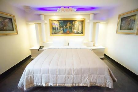 Paris Suites - 5