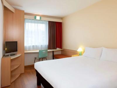 Ibis Poznan Stare Miasto - 6