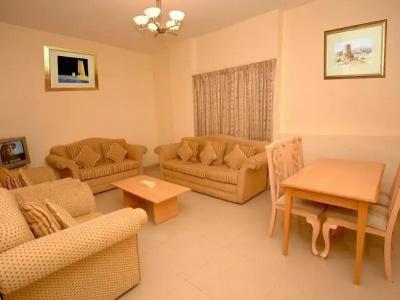 Emirates Springs Apartments - 2