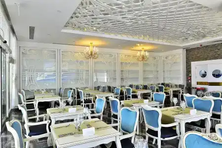 Azura Deluxe Resort & Spa - Ultra All Inclusive - 17