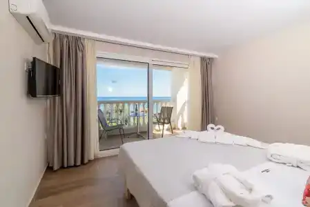 Belussi Beach & Suites - 112