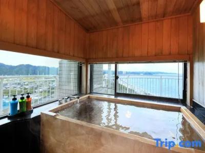 Kamogawa Grand Tower - 102