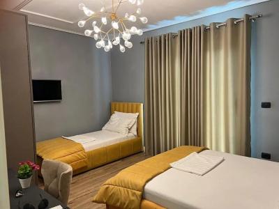 Vila Tirana - 25