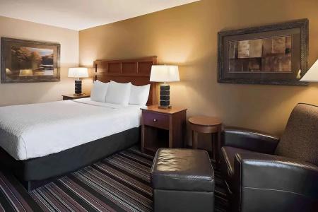 Best Western Plus - 68