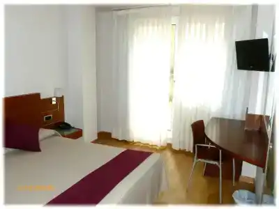 Duerming Longoria Plaza - 4