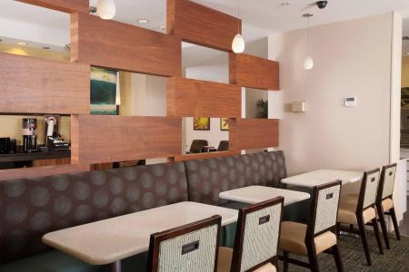 SpringHill Suites by Marriott Orlando Convention Center - 12