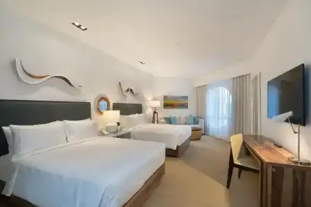 Hyatt Centric Waikiki Beach - 55