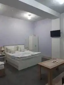 Lind Hostel and Guest House - 6