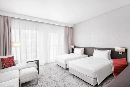 Hyatt Place Dubai Jumeirah Residences - 12