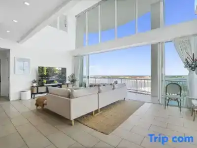 Crystal Bay On The Broadwater - 45