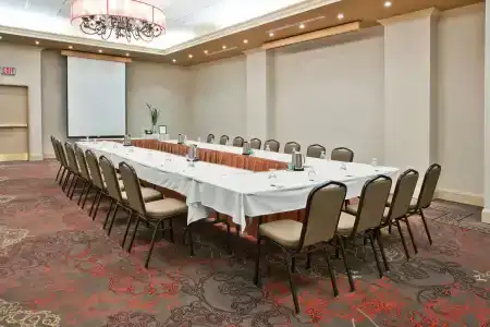 Holiday Inn & Suites Kanata, an IHG - 21