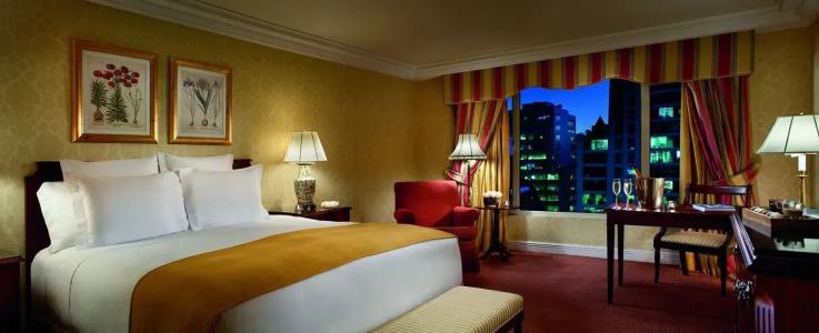 The Ritz-Carlton, - 6