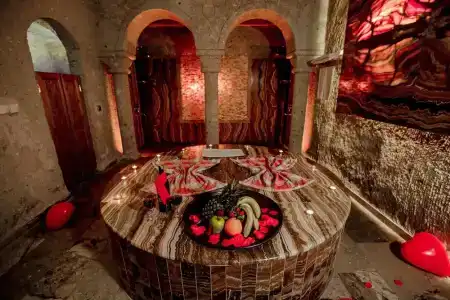 Oread Cave Suites - 400