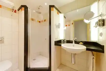 Robinson Camyuva - Adults Only - 59