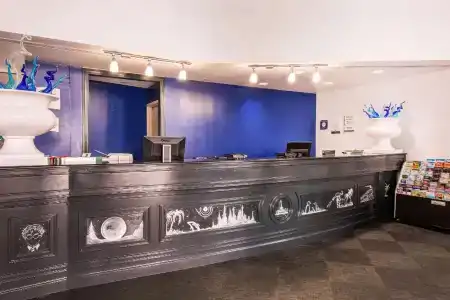 Quality Inn & Suites Near the Theme Parks - 1