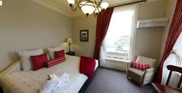 Merivale Manor - 111