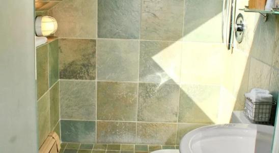 Somerset House Inn - 6