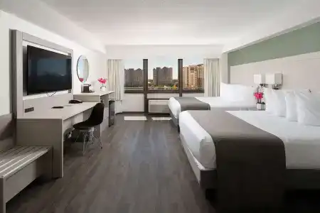 Avanti Palms Resort And Conference Center - 6