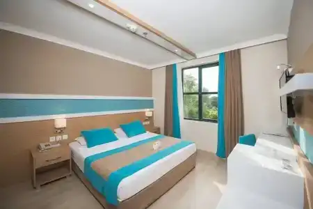 Sandy Beach - All Inclusive - 36