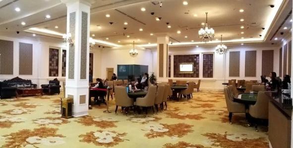 Royal Halong - 13