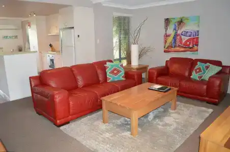 Outrigger Bay - 7