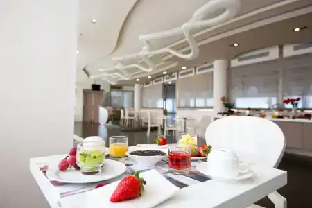 Mercure Olbia - 8
