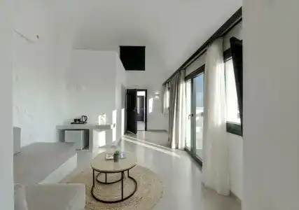 Onyx & Suites - 167